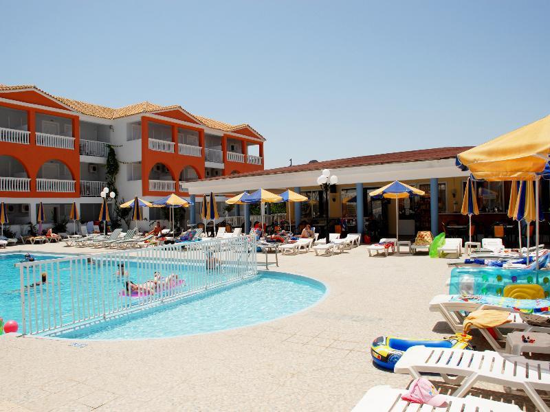 Planos Apart Hotel Buitenkant foto